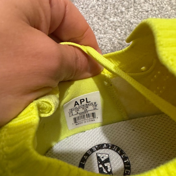 APL Techloom Sneakers HTF Color (size 7.5 women's) - Picture 6 of 7